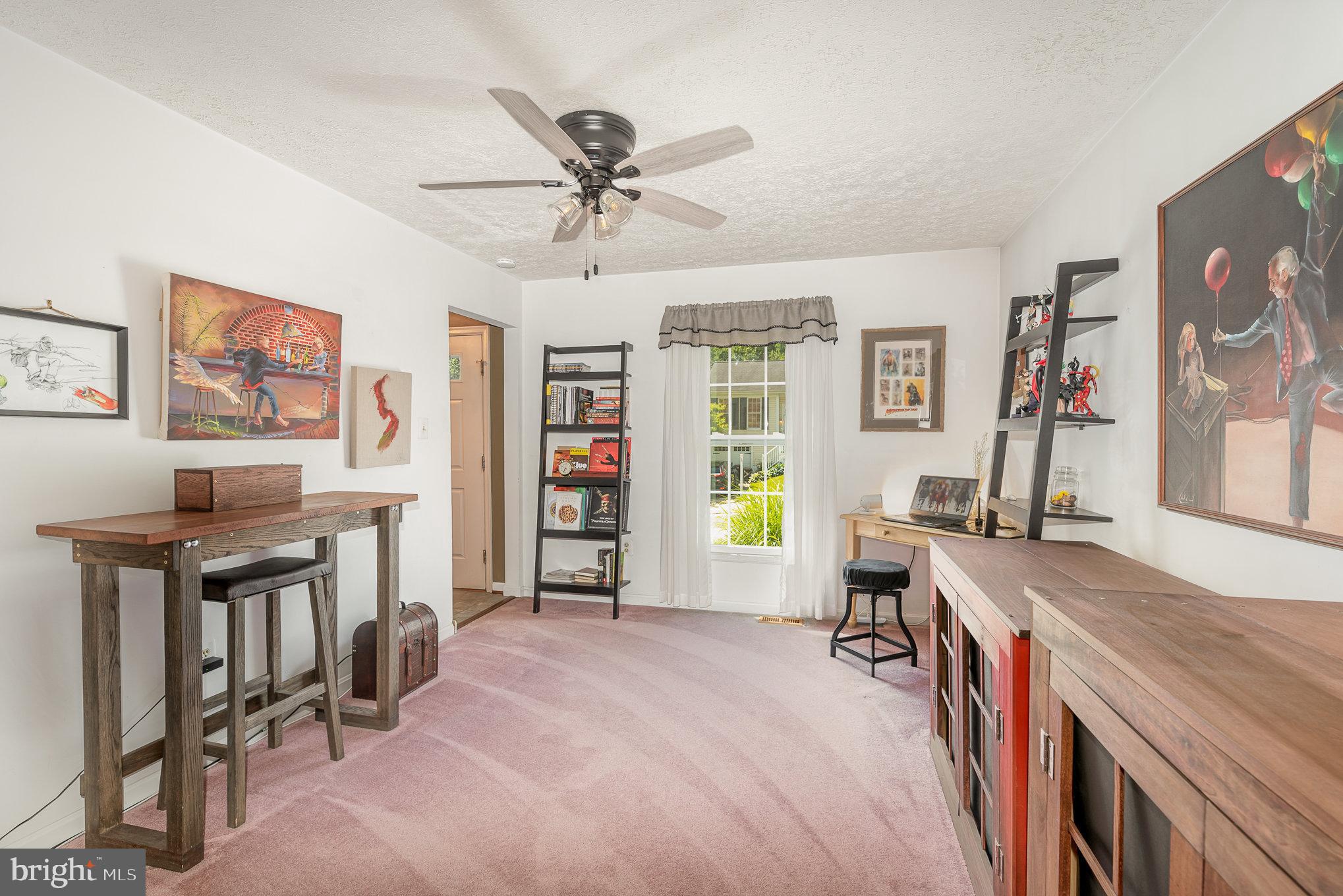 BRITINAY - Residential