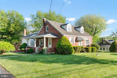 2616 N CHARLOTTE STREET POTTSTOWN PA 19464