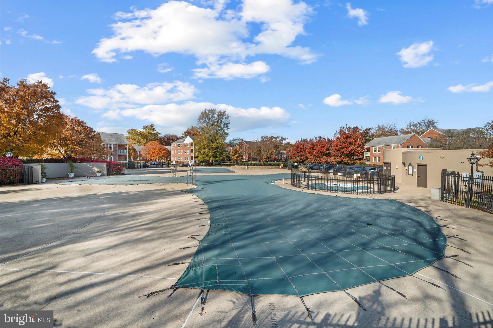 BELLE VIEW CONDOMINIUMS - Residential