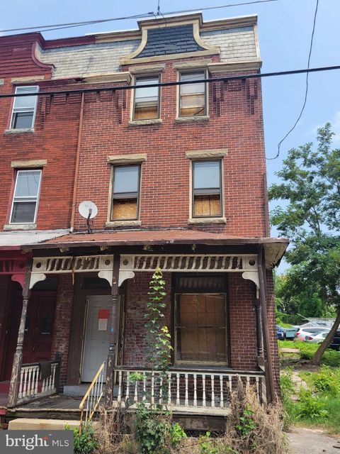 151 SYLVAN TERRACE HARRISBURG PA 17104