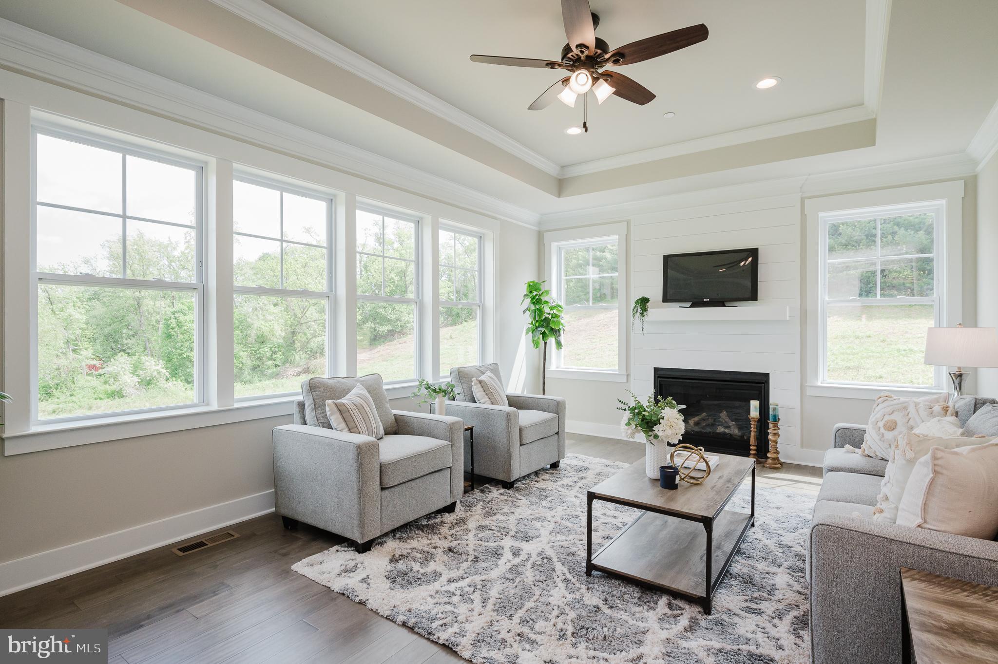 FOREST HILL - Residential