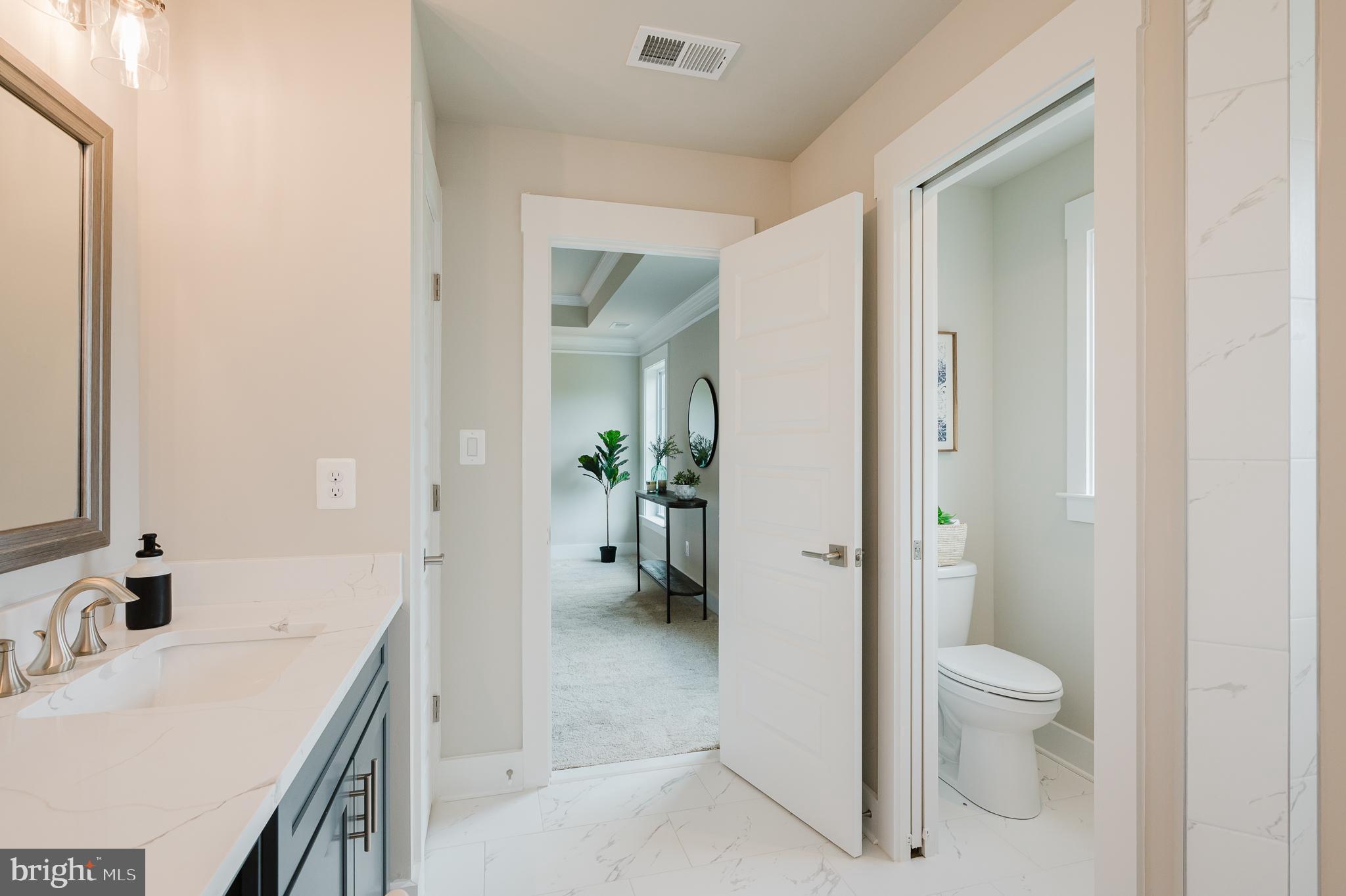 FOREST HILL - Residential