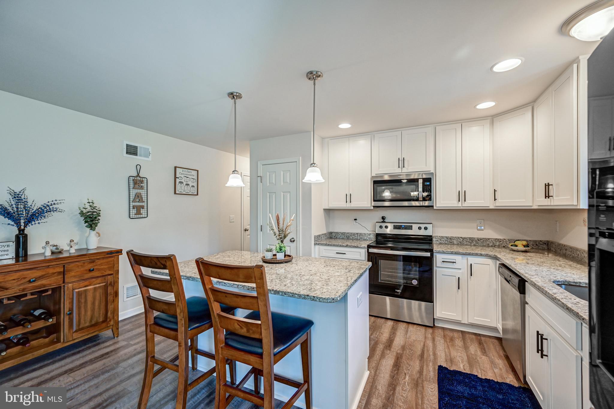 FARM LANE ESTATES - Residential