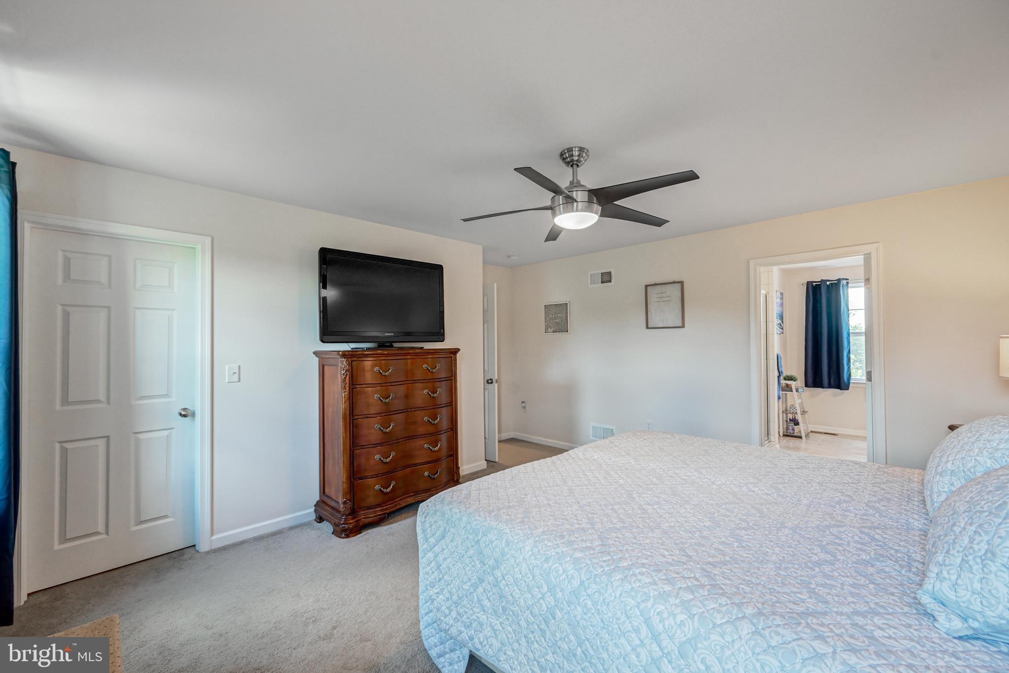 FARM LANE ESTATES - Residential