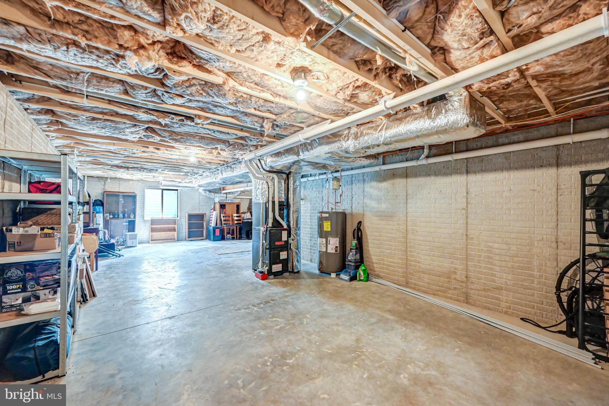 FARM LANE ESTATES - Residential