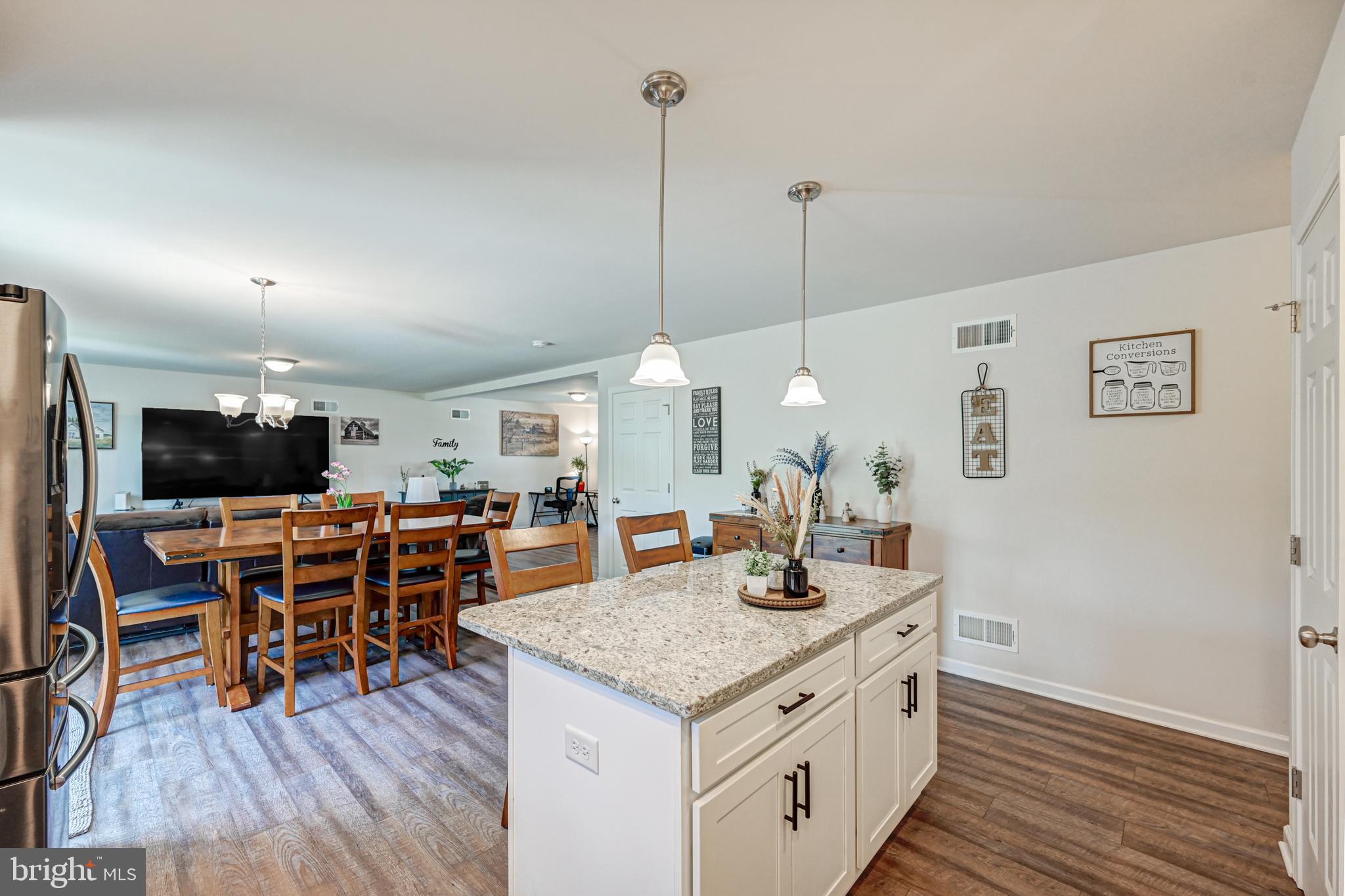 FARM LANE ESTATES - Residential