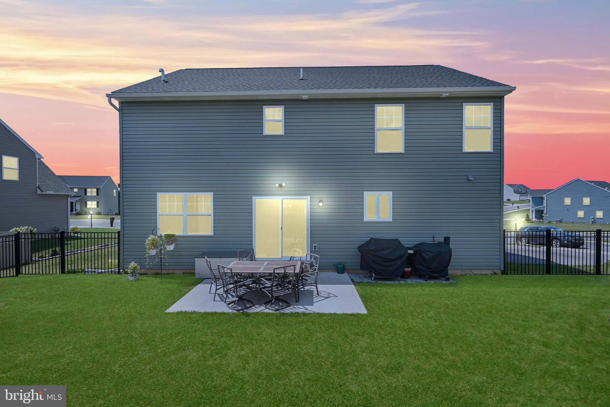 FARM LANE ESTATES - Residential