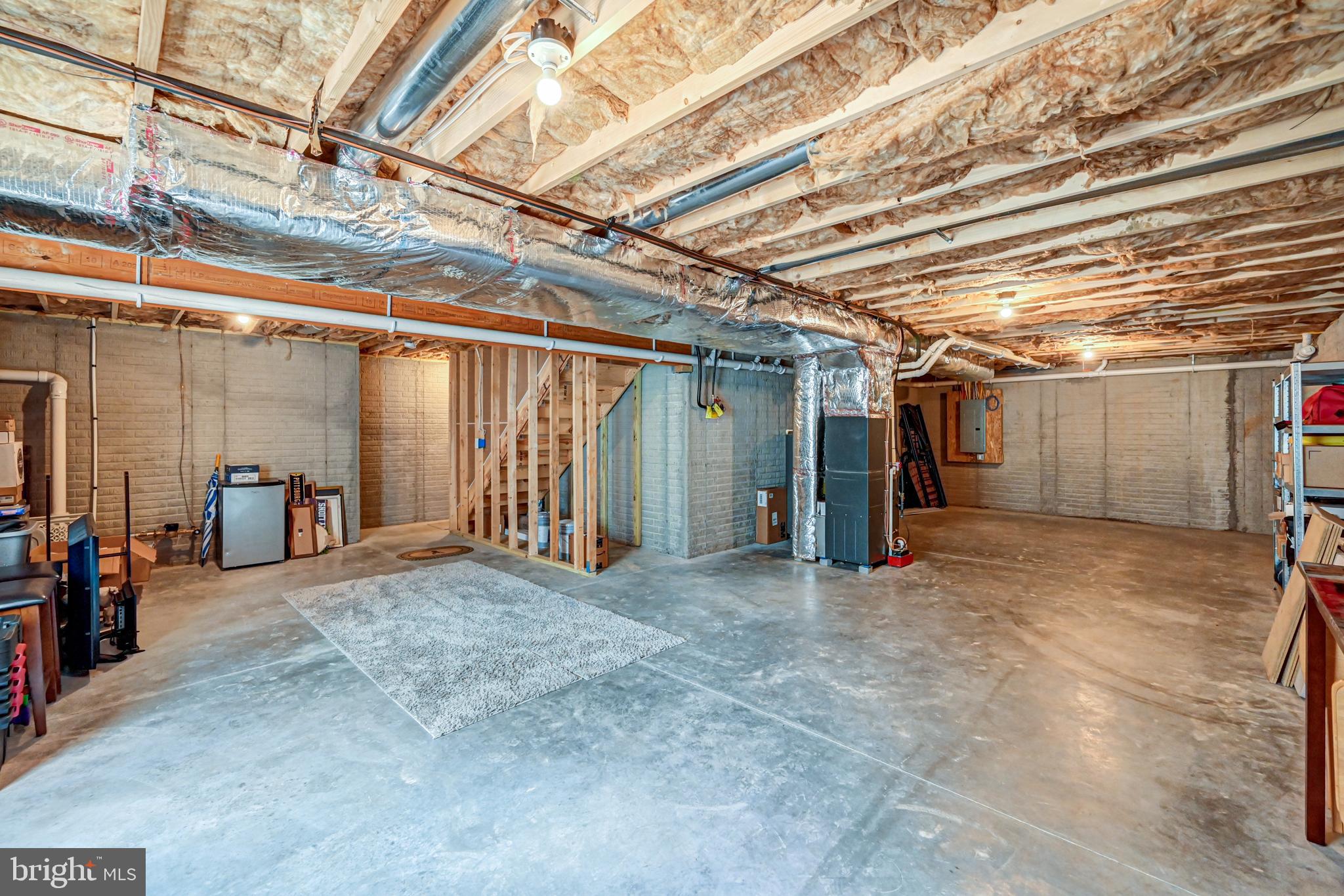 FARM LANE ESTATES - Residential