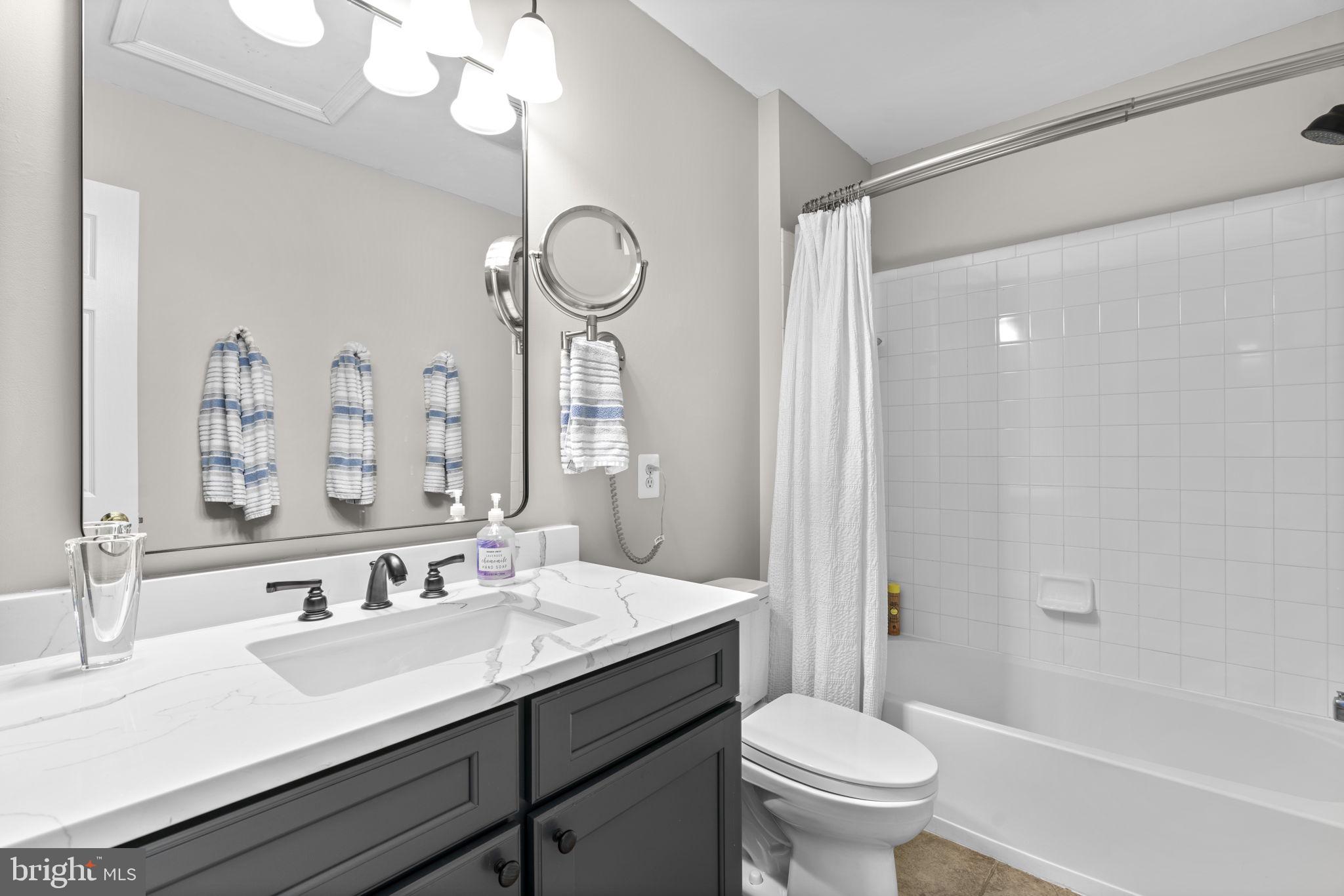 BROOKEFIELD - Residential