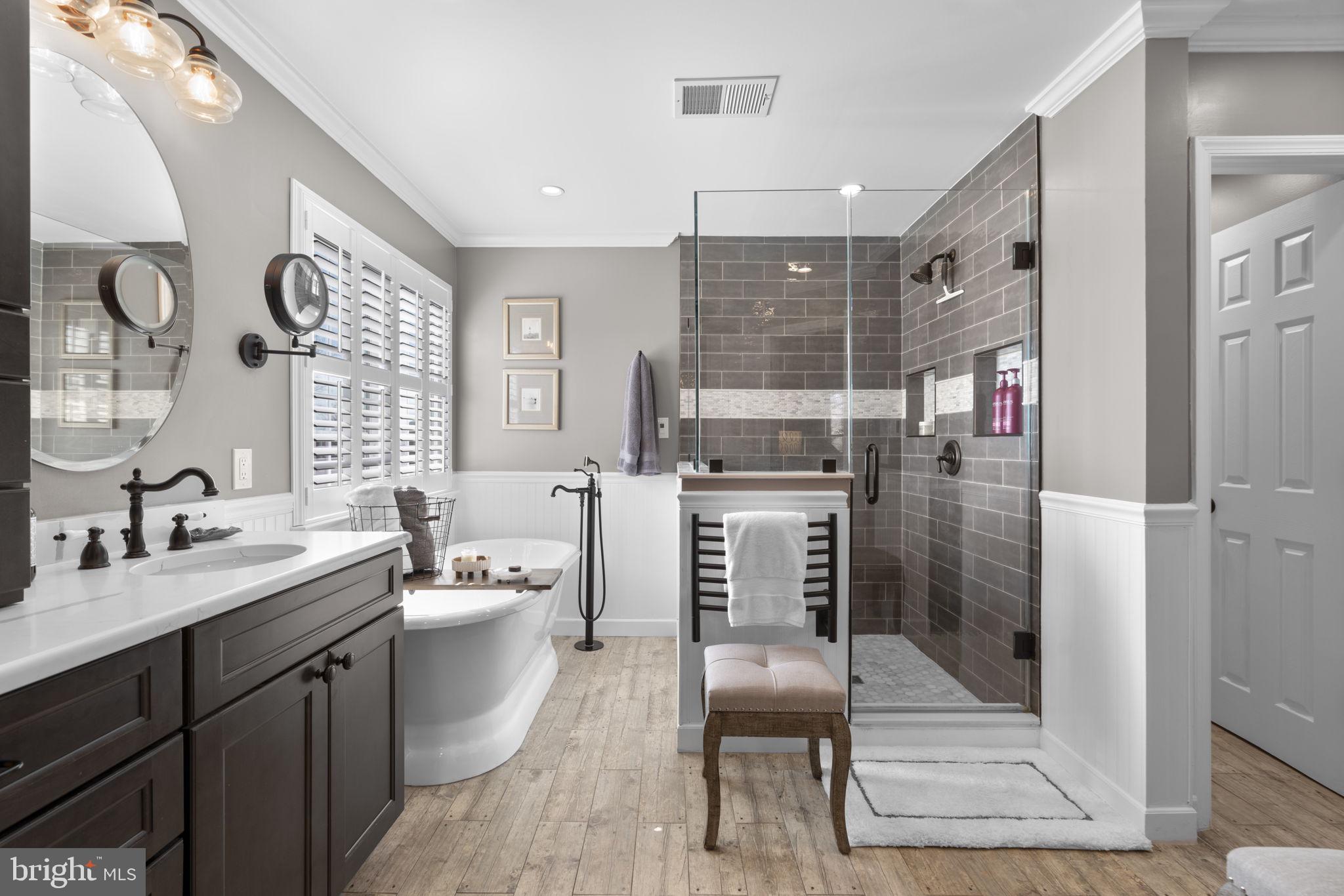 BROOKEFIELD - Residential