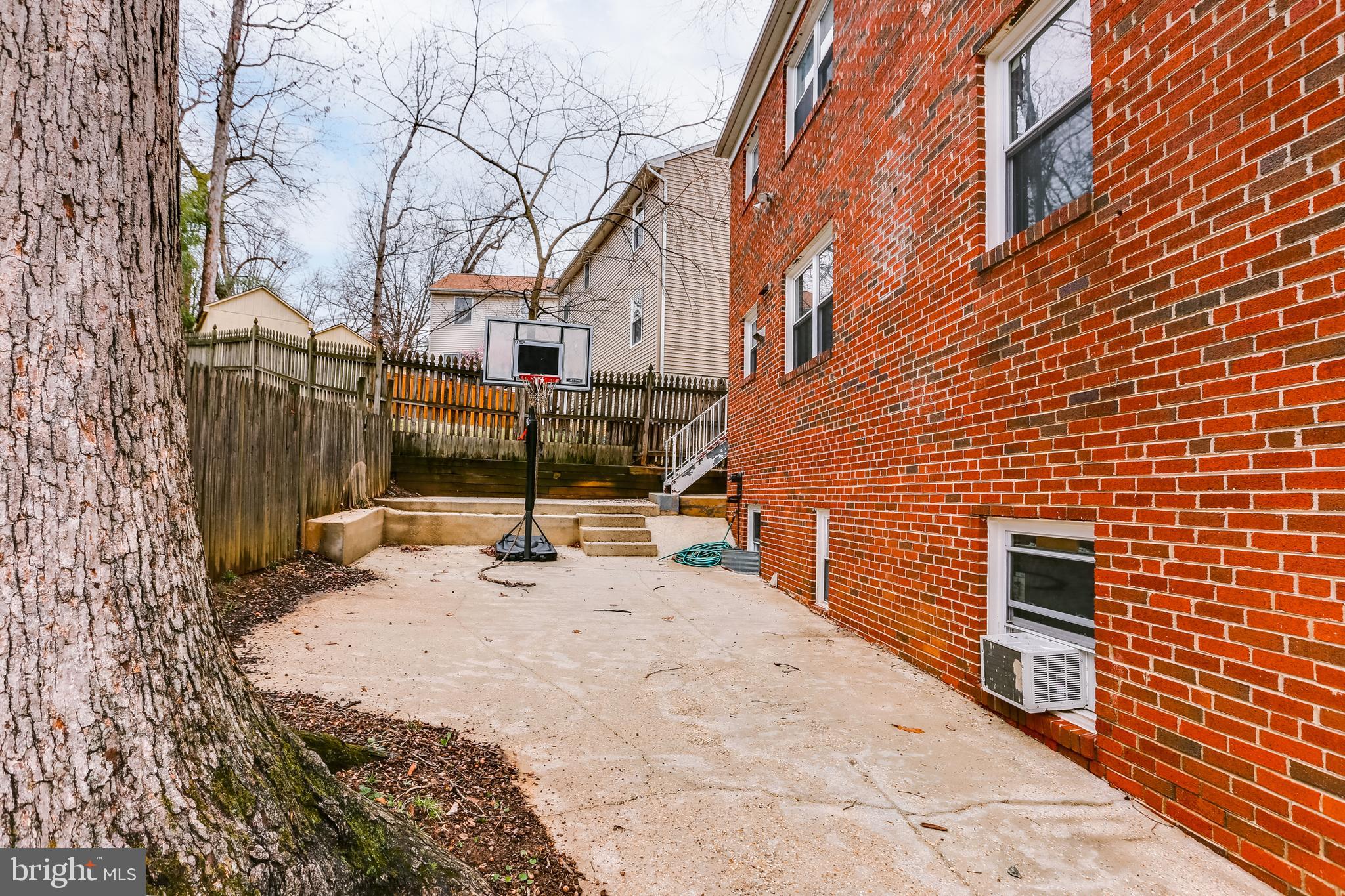 TAKOMA PARK - Residential