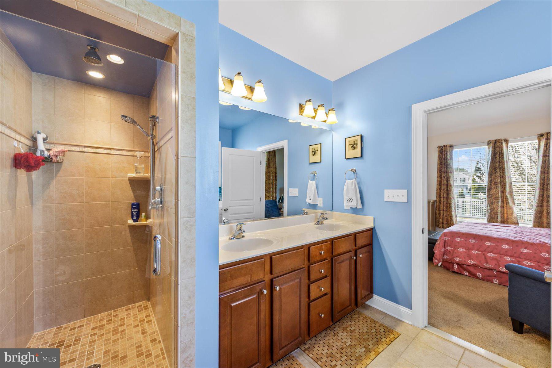 ROWENS MILL - Residential