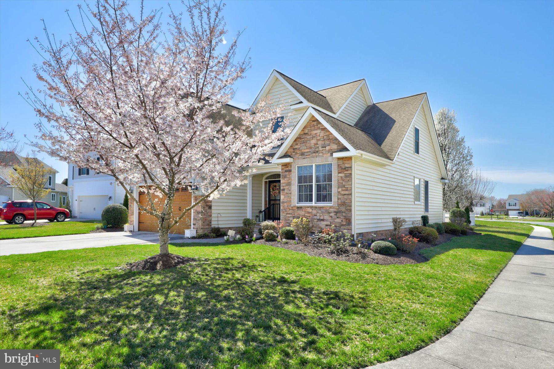 ROWENS MILL - Residential