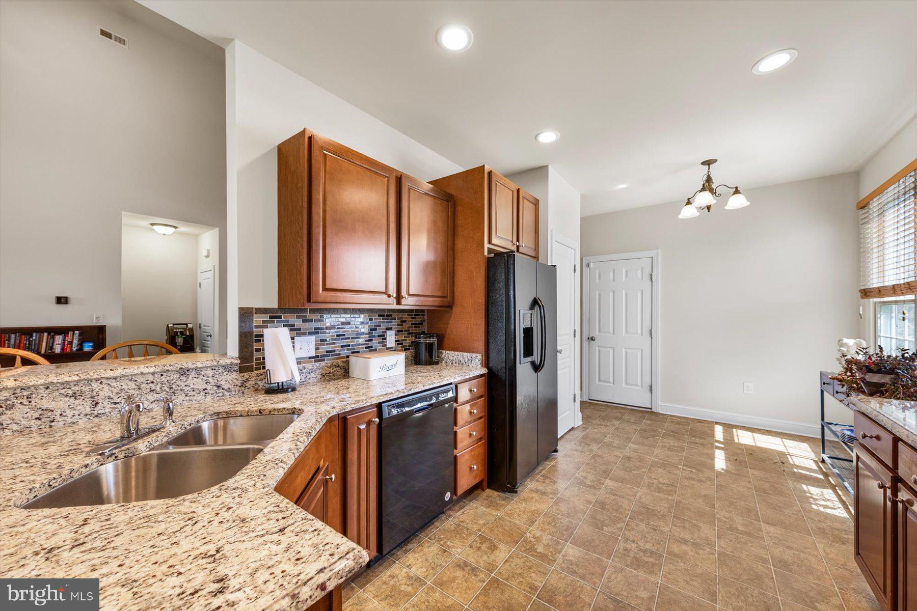 ROWENS MILL - Residential