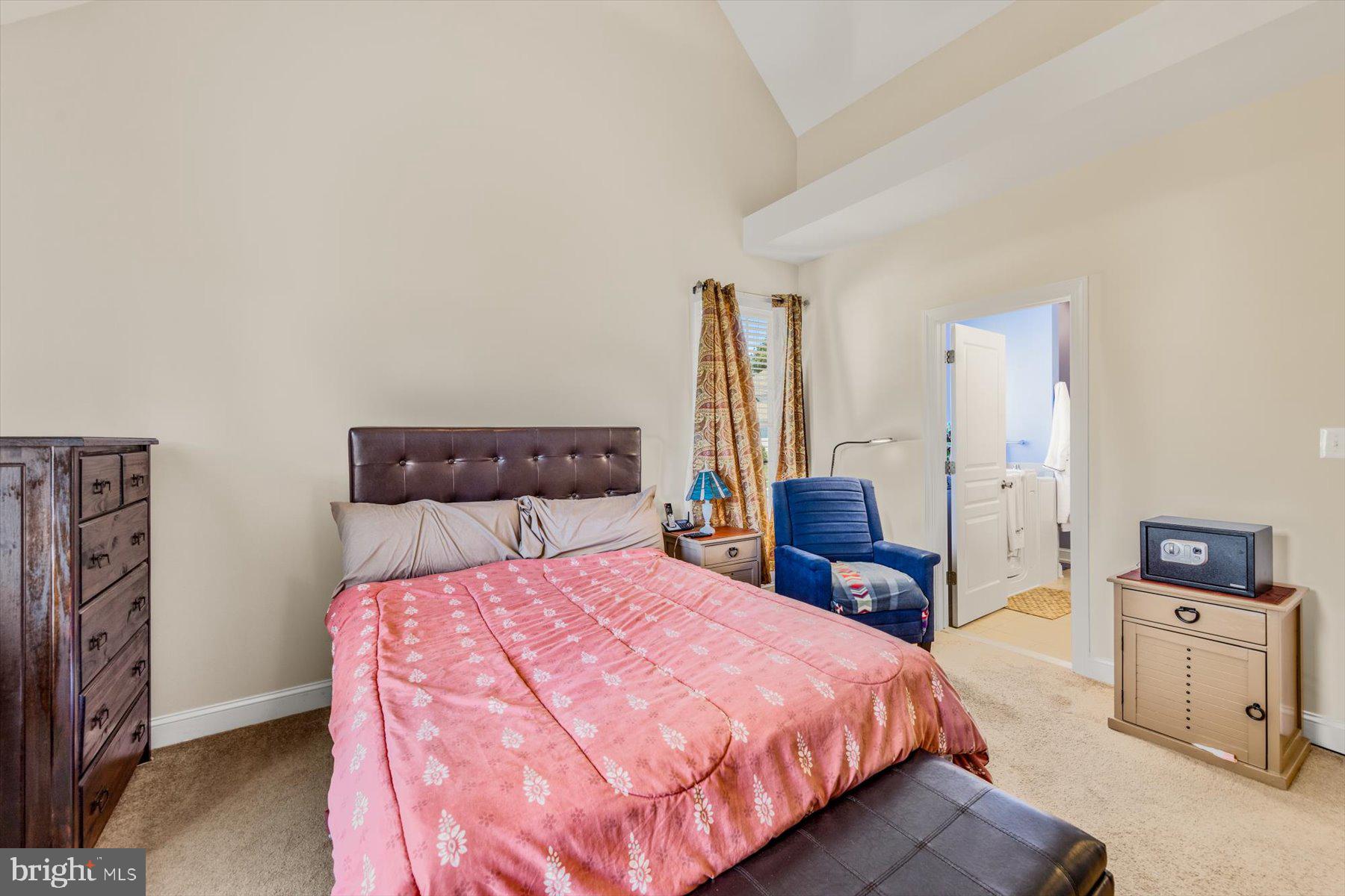 ROWENS MILL - Residential