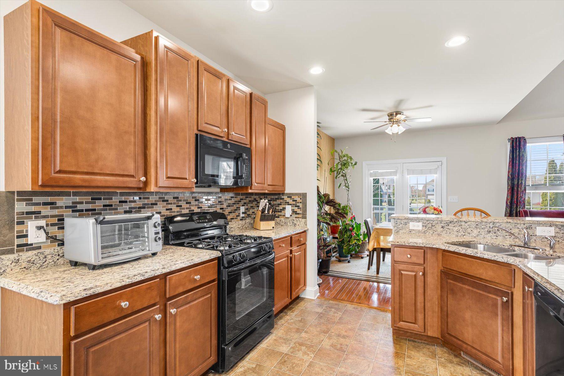 ROWENS MILL - Residential