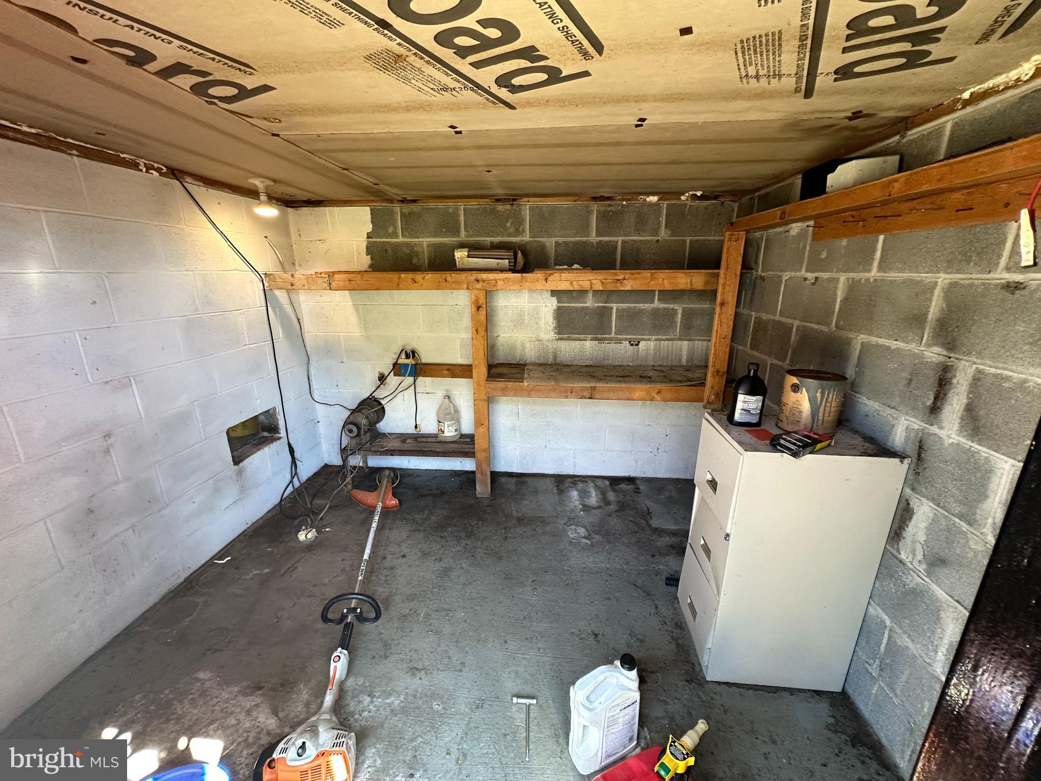 NONE-UNRESTRICTED - Residential