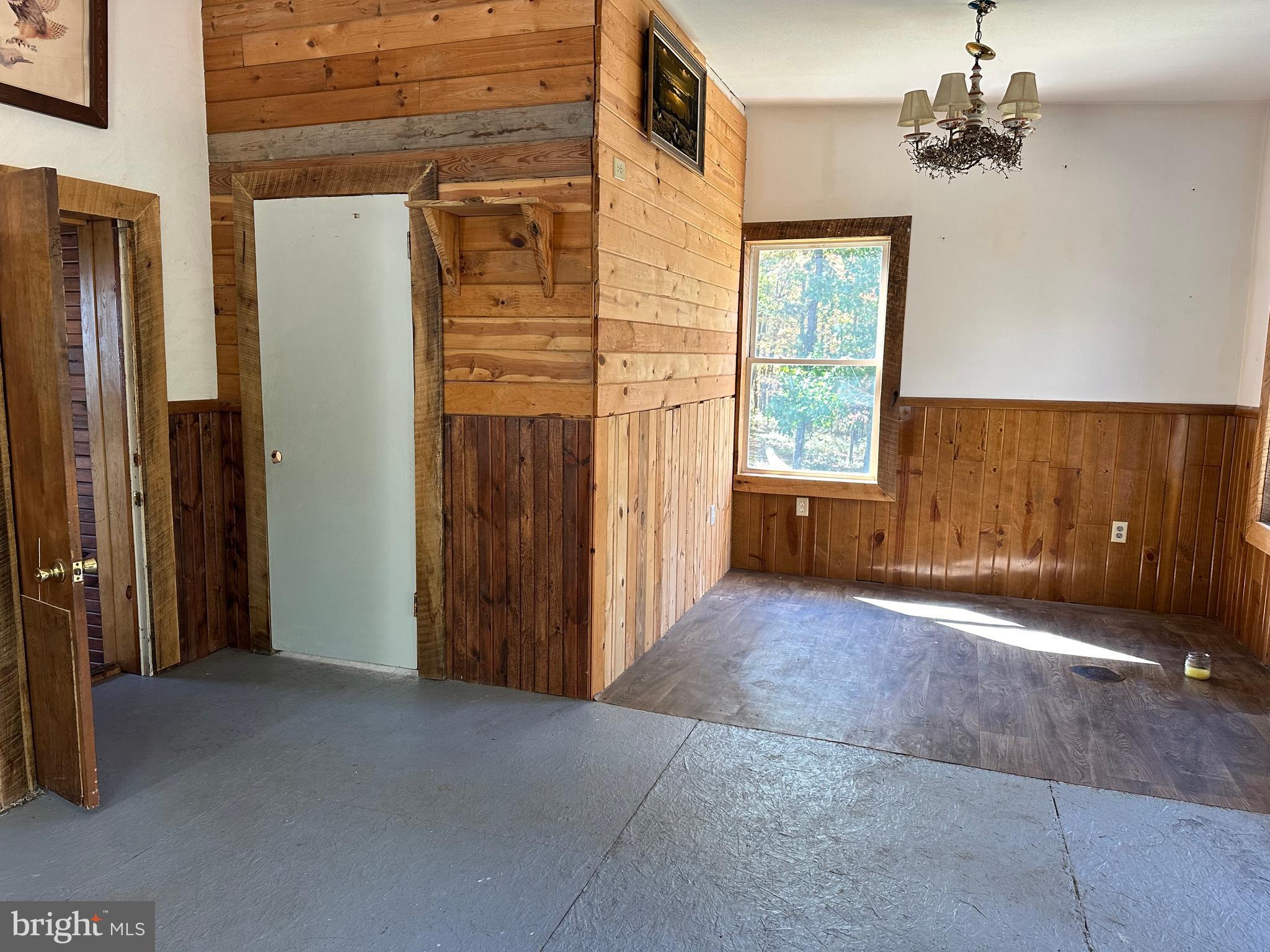 NONE-UNRESTRICTED - Residential