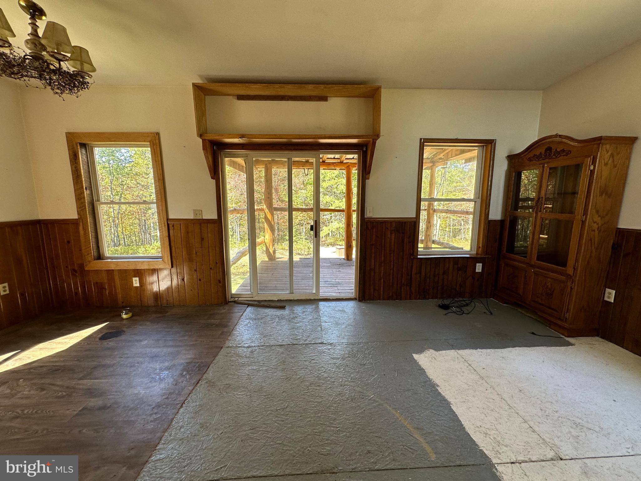 NONE-UNRESTRICTED - Residential