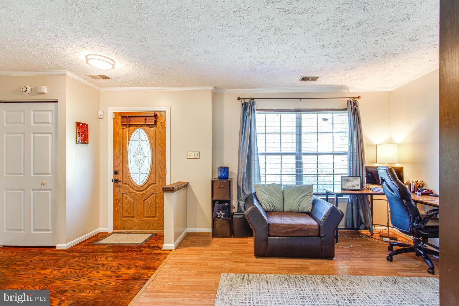 HUNTINGTON - Residential