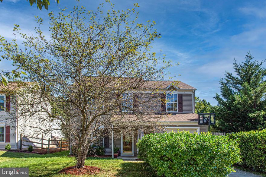 Beautiful Colonial is ready for YOU! This beauty has hardwood floors throughout the first floor. Eat in kitchen has stainless steel appliances, granite countertops which leads to a family room! The house is located on an end lot so it has extra space as well! 4 bedrooms and 2 bathrooms are located upstairs. The backyard is a nice size, perfect for enjoying and entertaining!