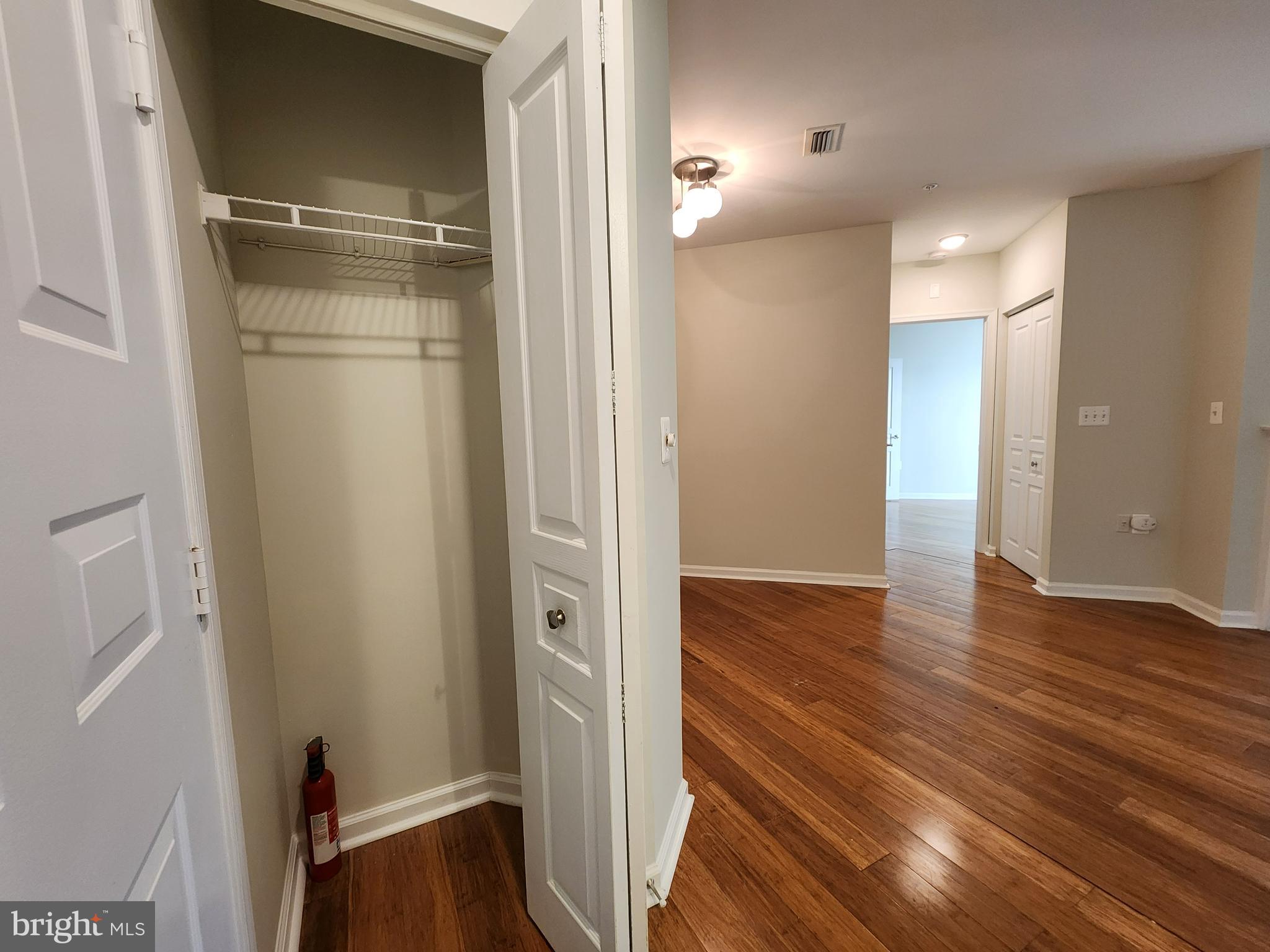 WORLDGATE CONDO - Residential Lease