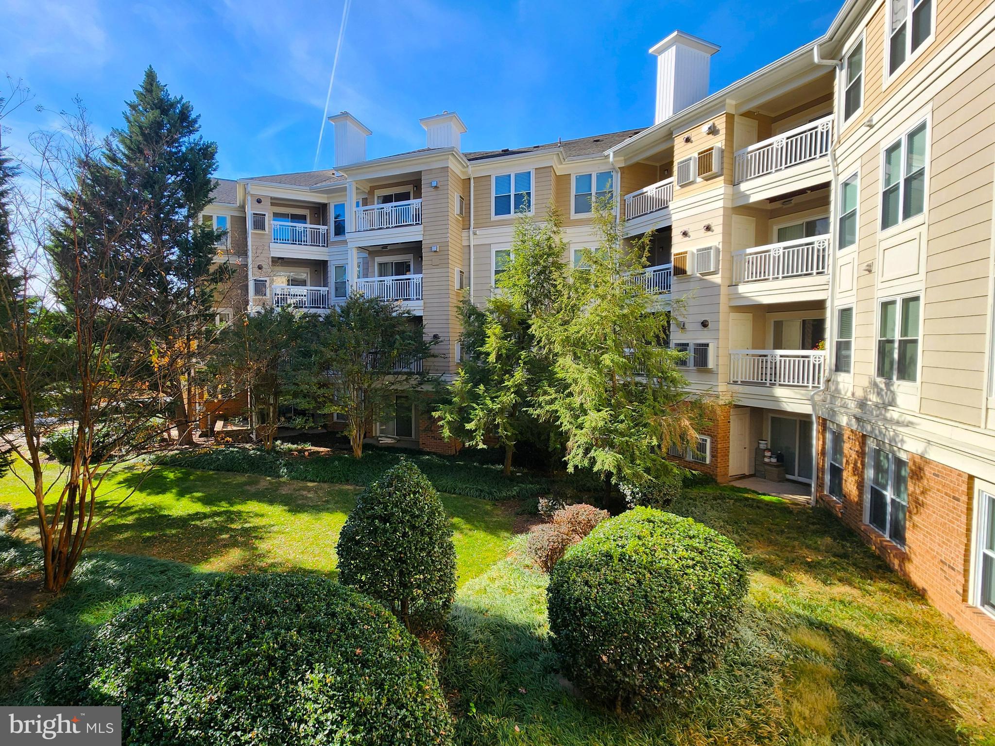 WORLDGATE CONDO - Residential Lease