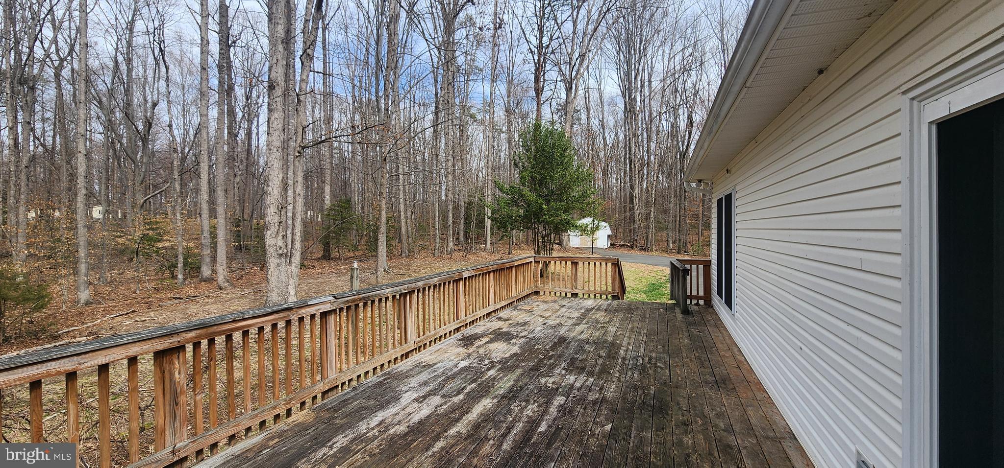 HARTLAKE ESTATES - Residential Lease