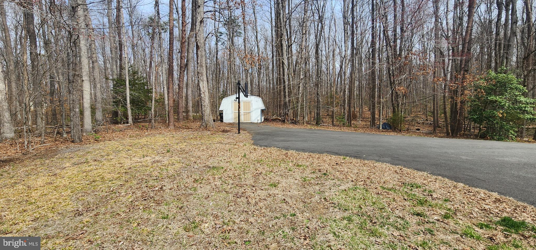 HARTLAKE ESTATES - Residential Lease