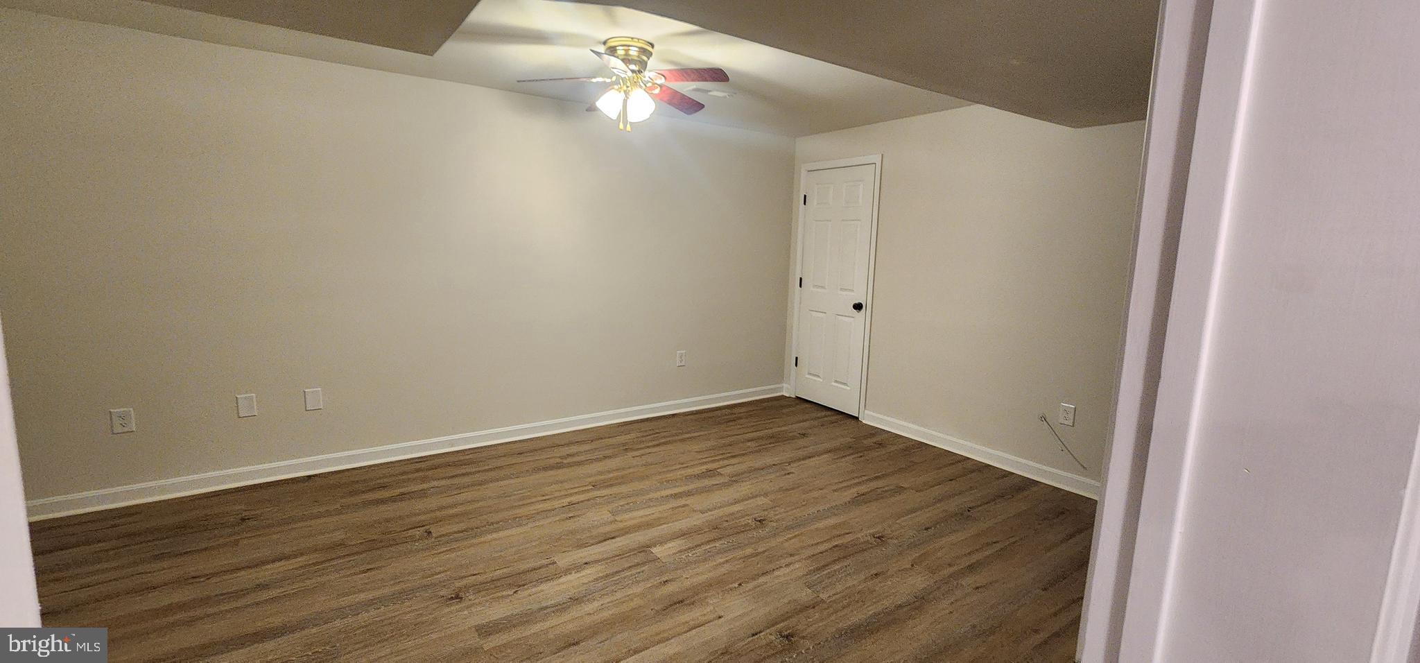 HARTLAKE ESTATES - Residential Lease