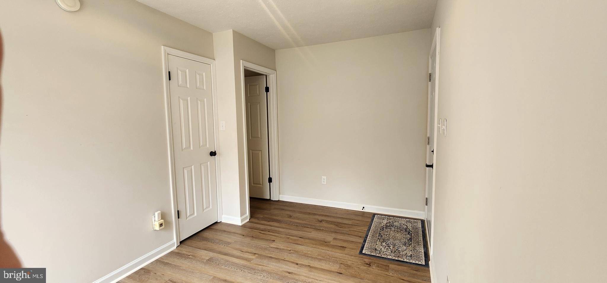 HARTLAKE ESTATES - Residential Lease