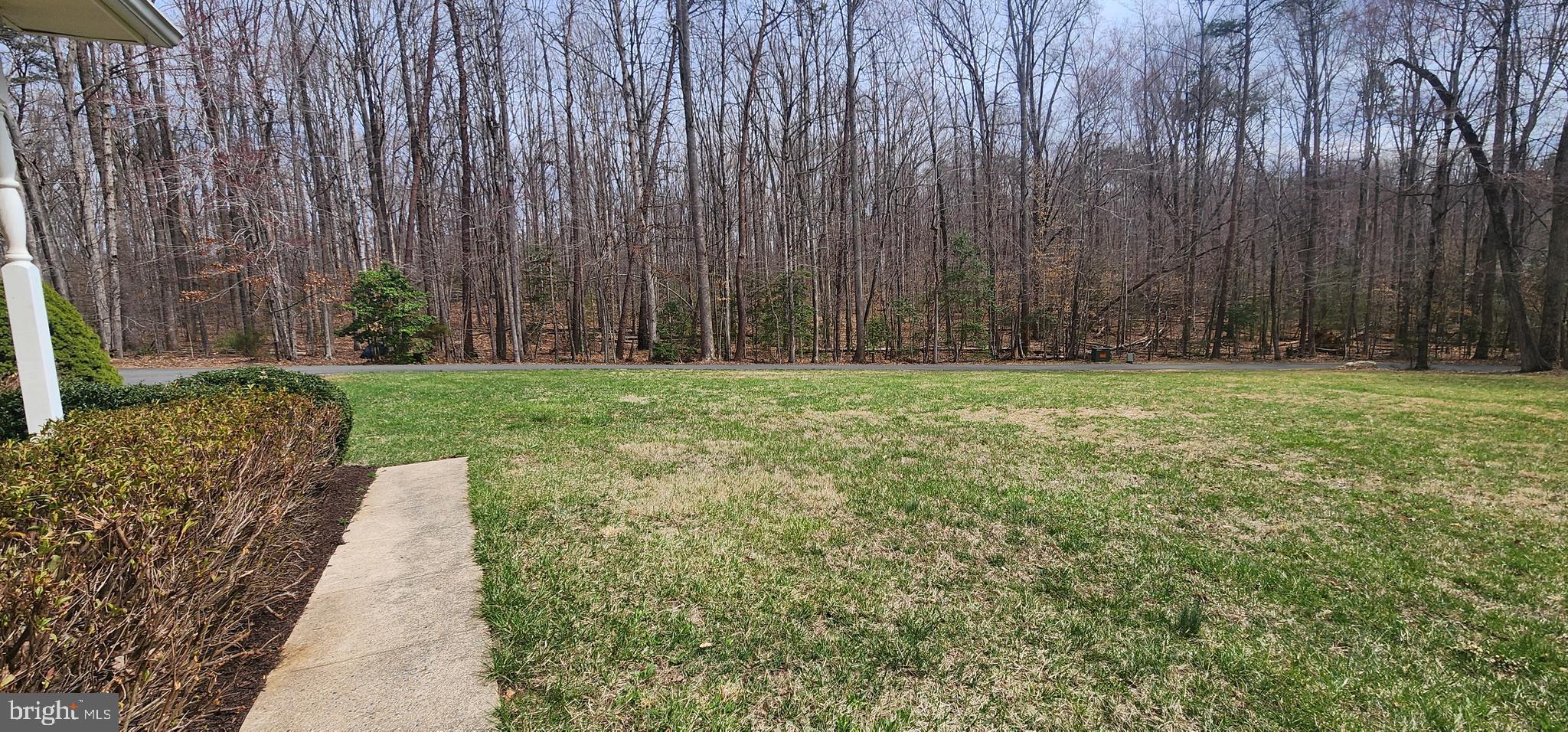 HARTLAKE ESTATES - Residential Lease