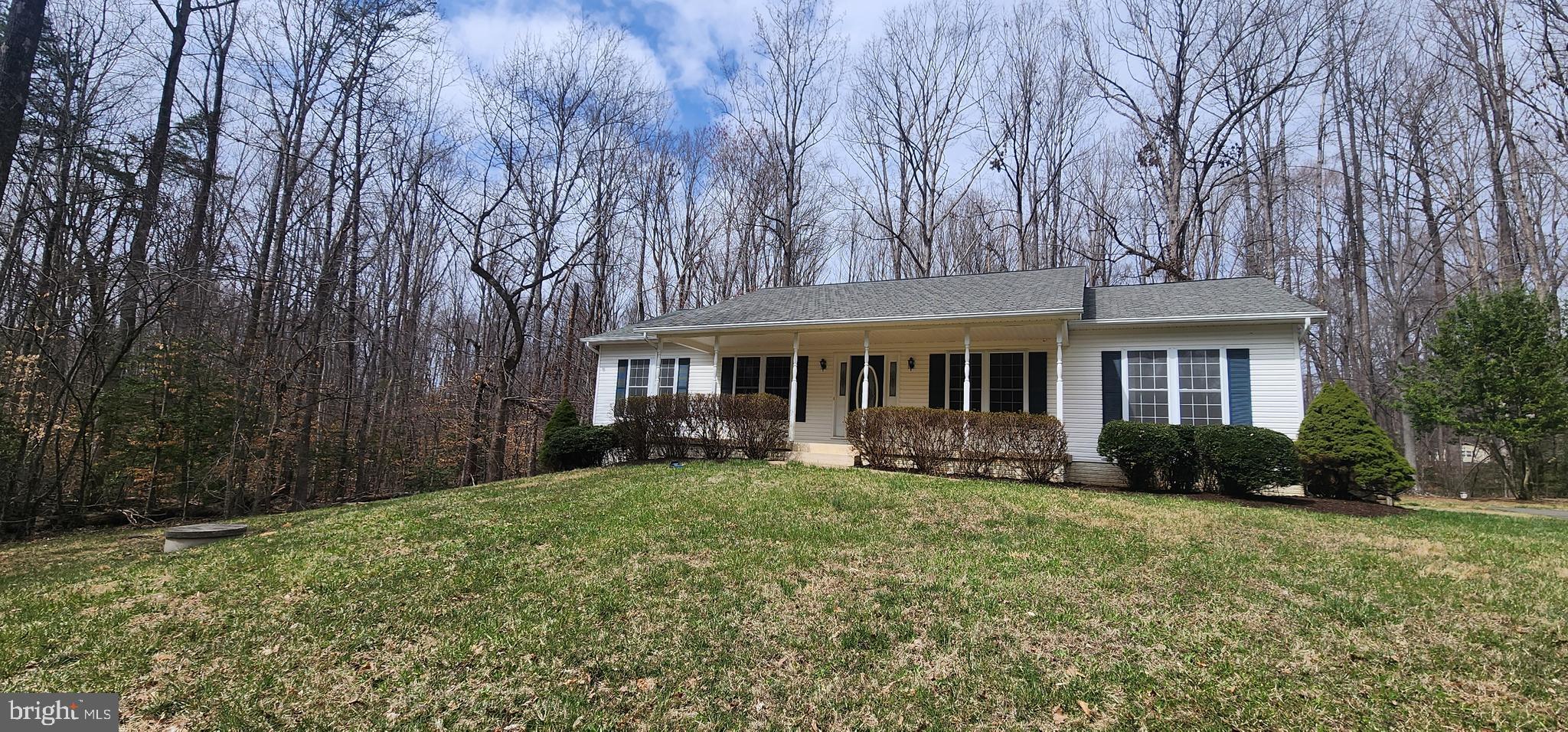 HARTLAKE ESTATES - Residential Lease