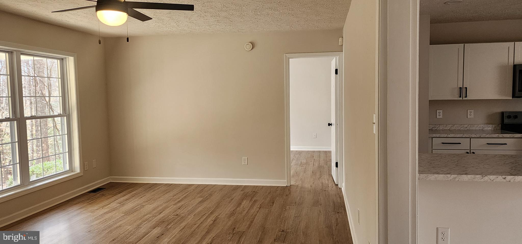 HARTLAKE ESTATES - Residential Lease