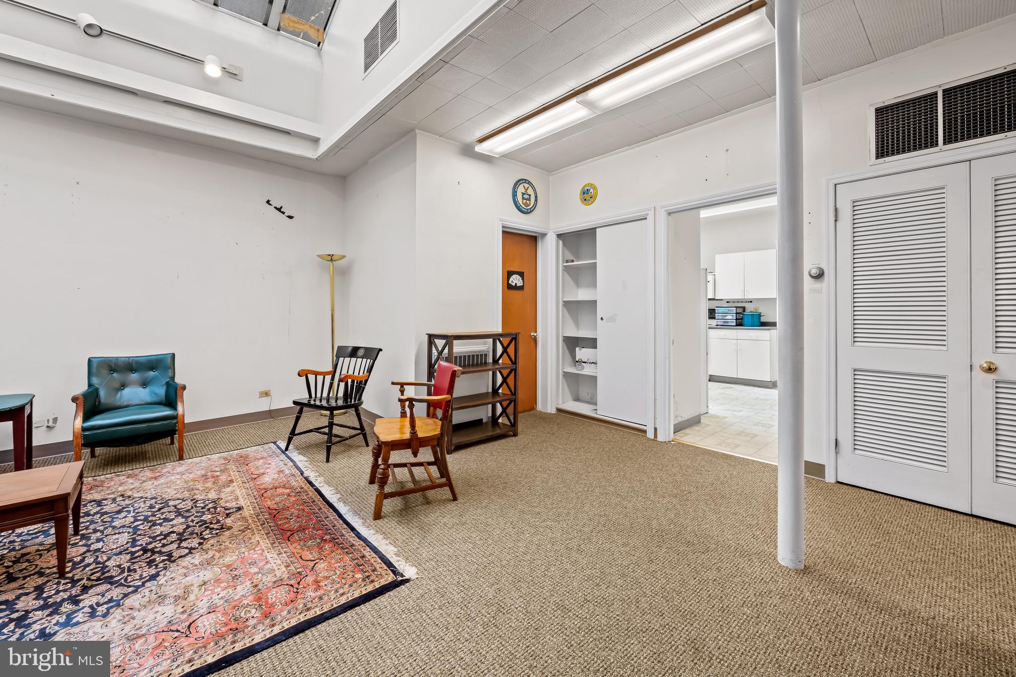 212 DUKE OF GLOUCESTER STREET