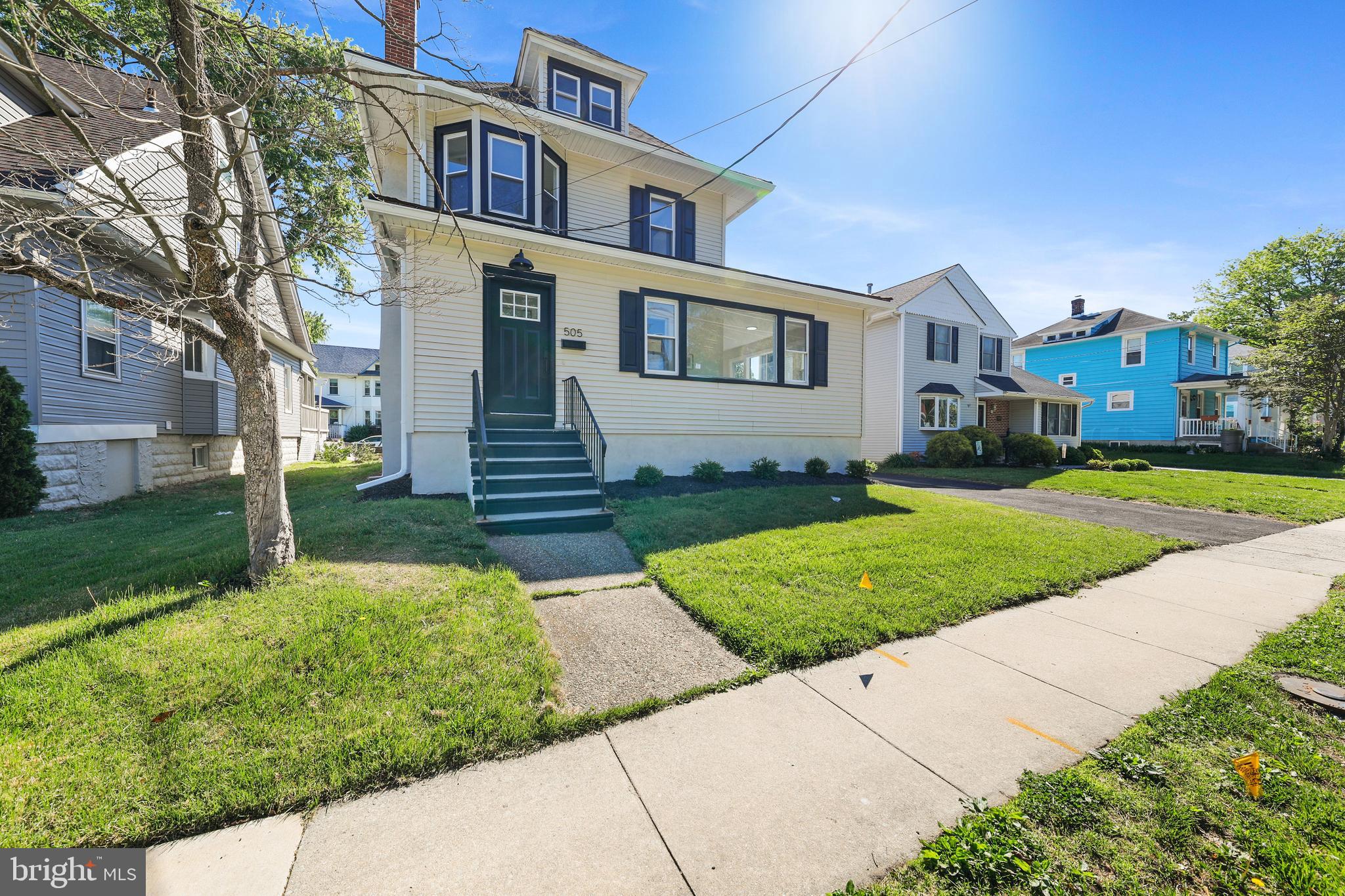 505 NEWTON AVENUE