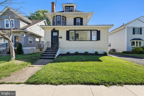 MLS: NJCD2124910