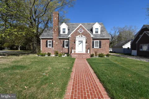 312 W Market Street, Georgetown, DE MLS: DESU2082828