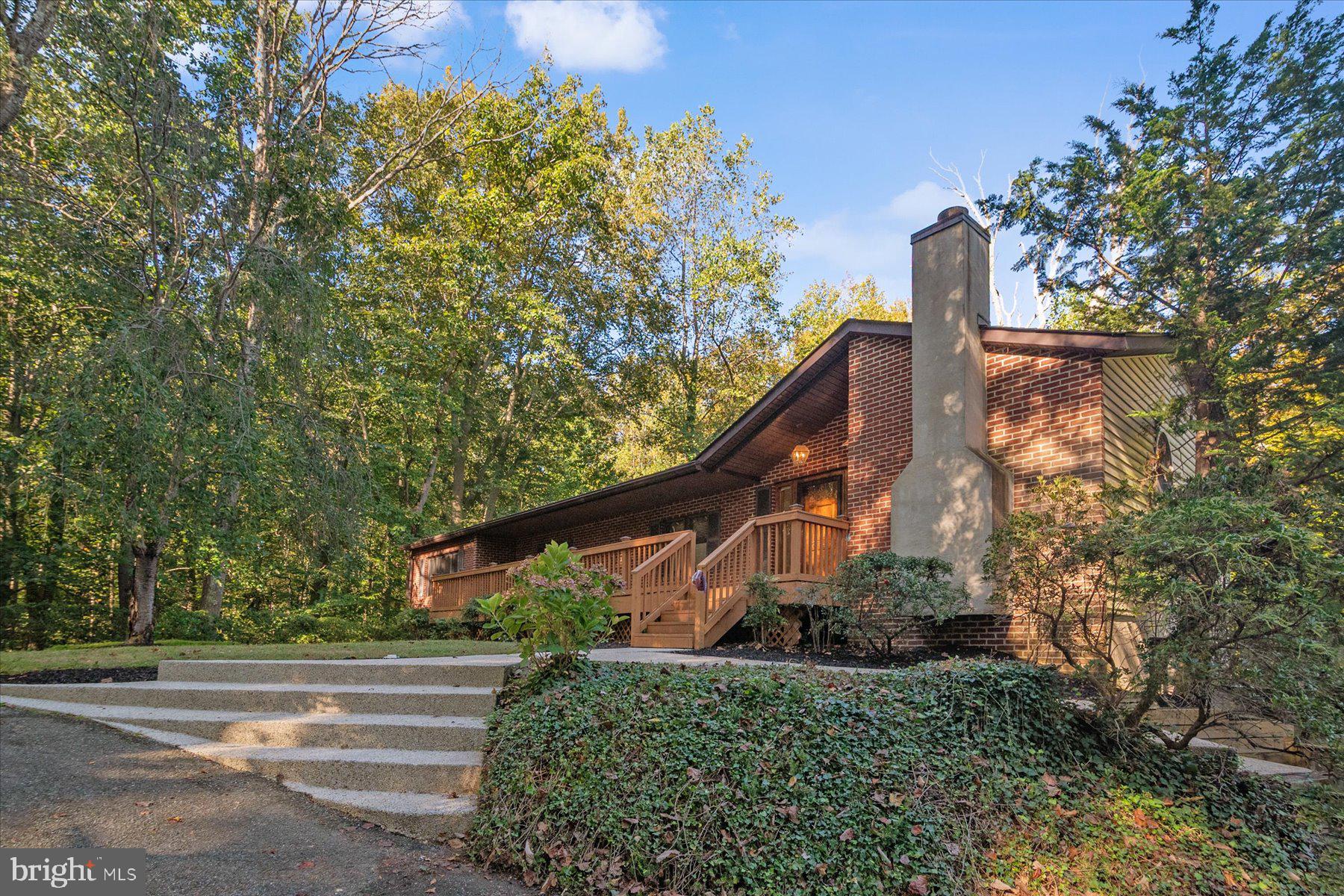 LELAND FARM - Residential