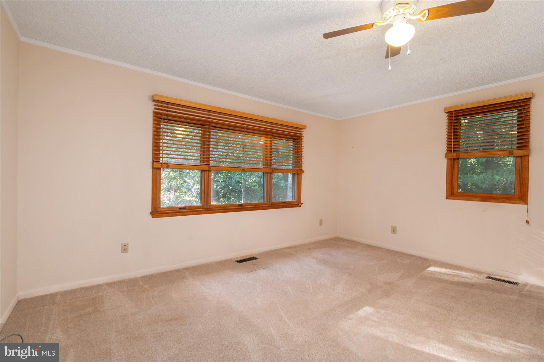 LELAND FARM - Residential