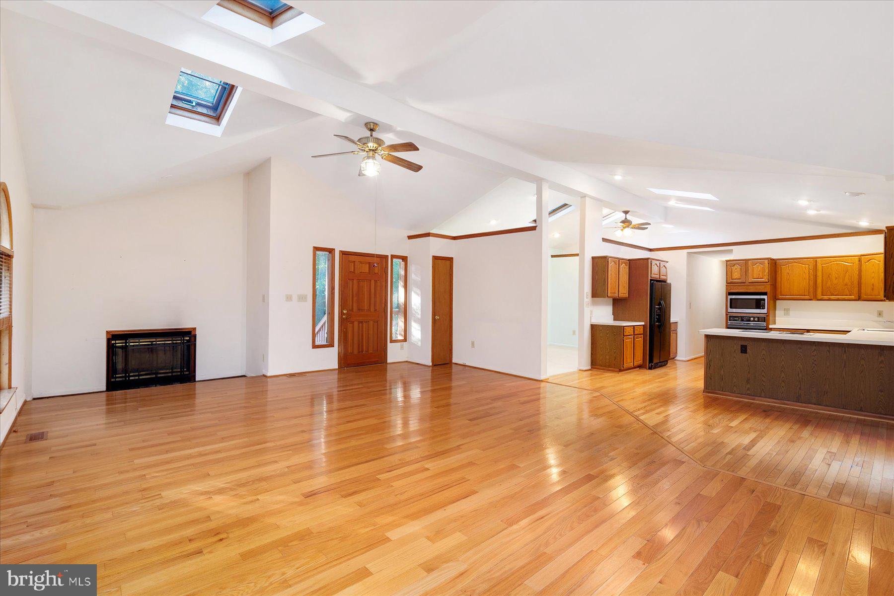 LELAND FARM - Residential