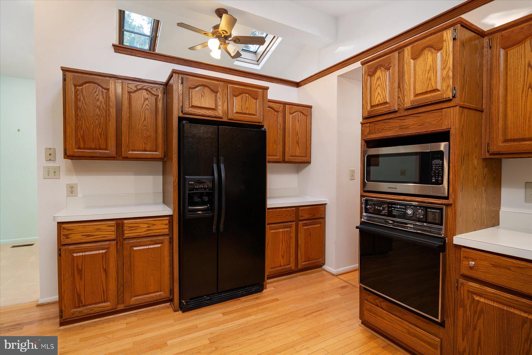 LELAND FARM - Residential