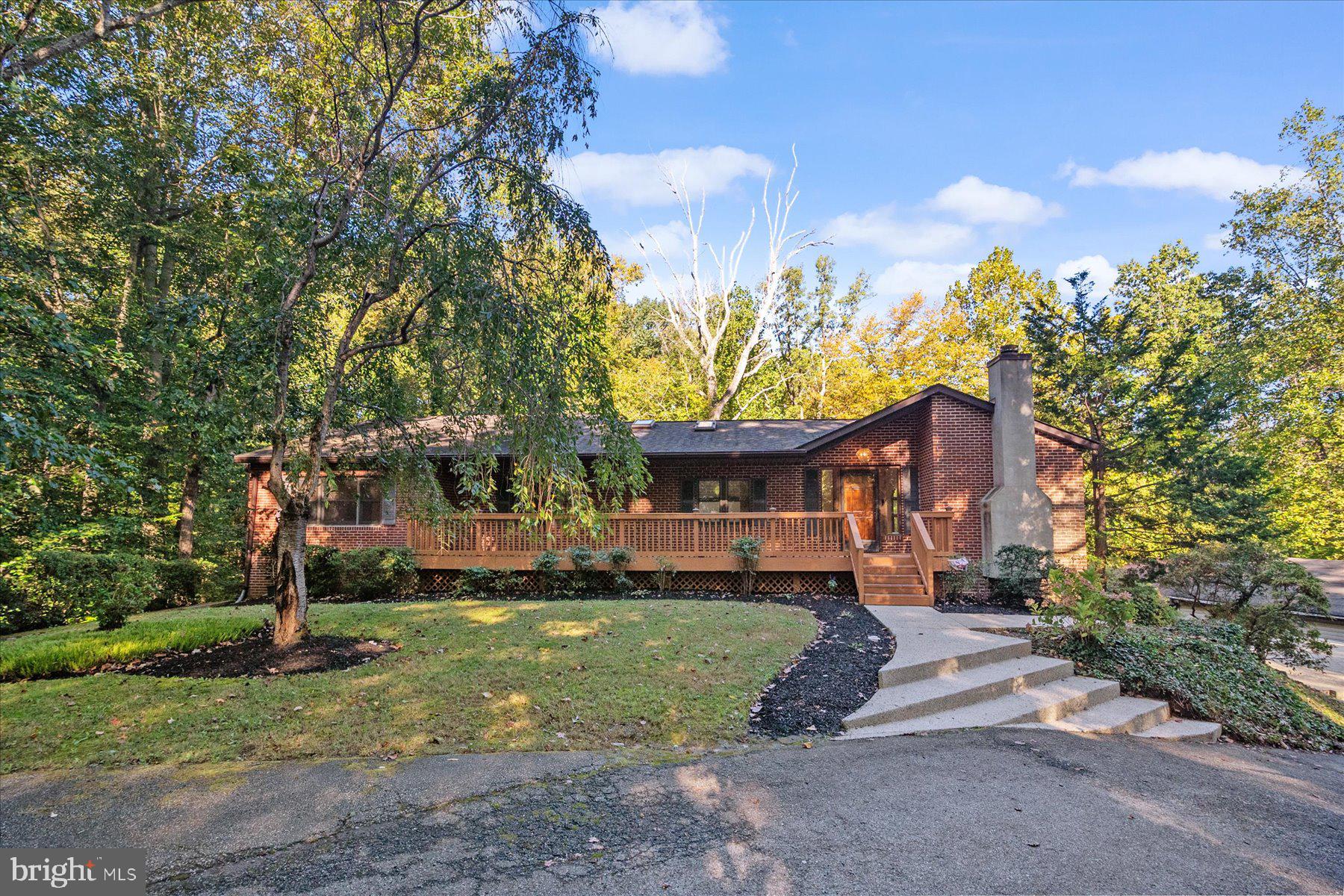 LELAND FARM - Residential