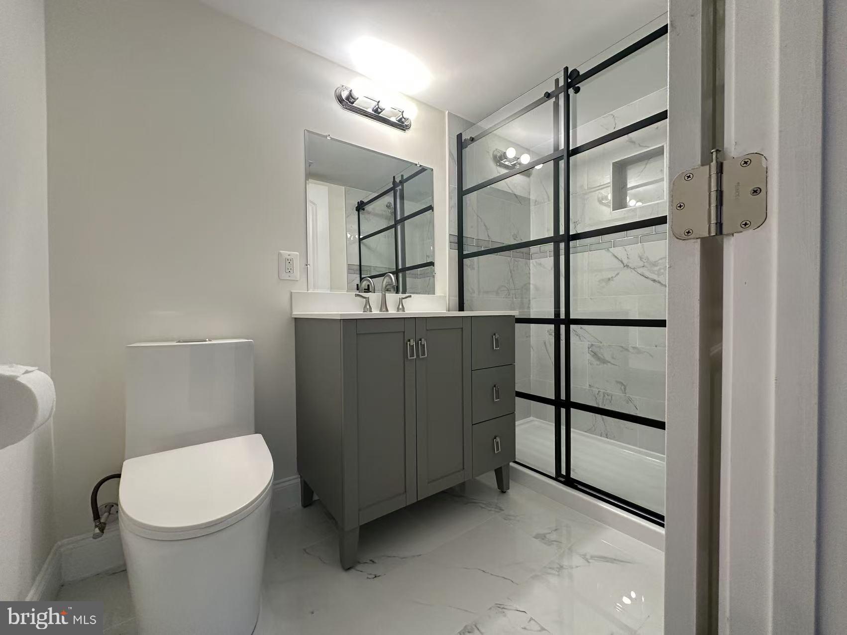 WOODBRIDGE VALLEY - Residential