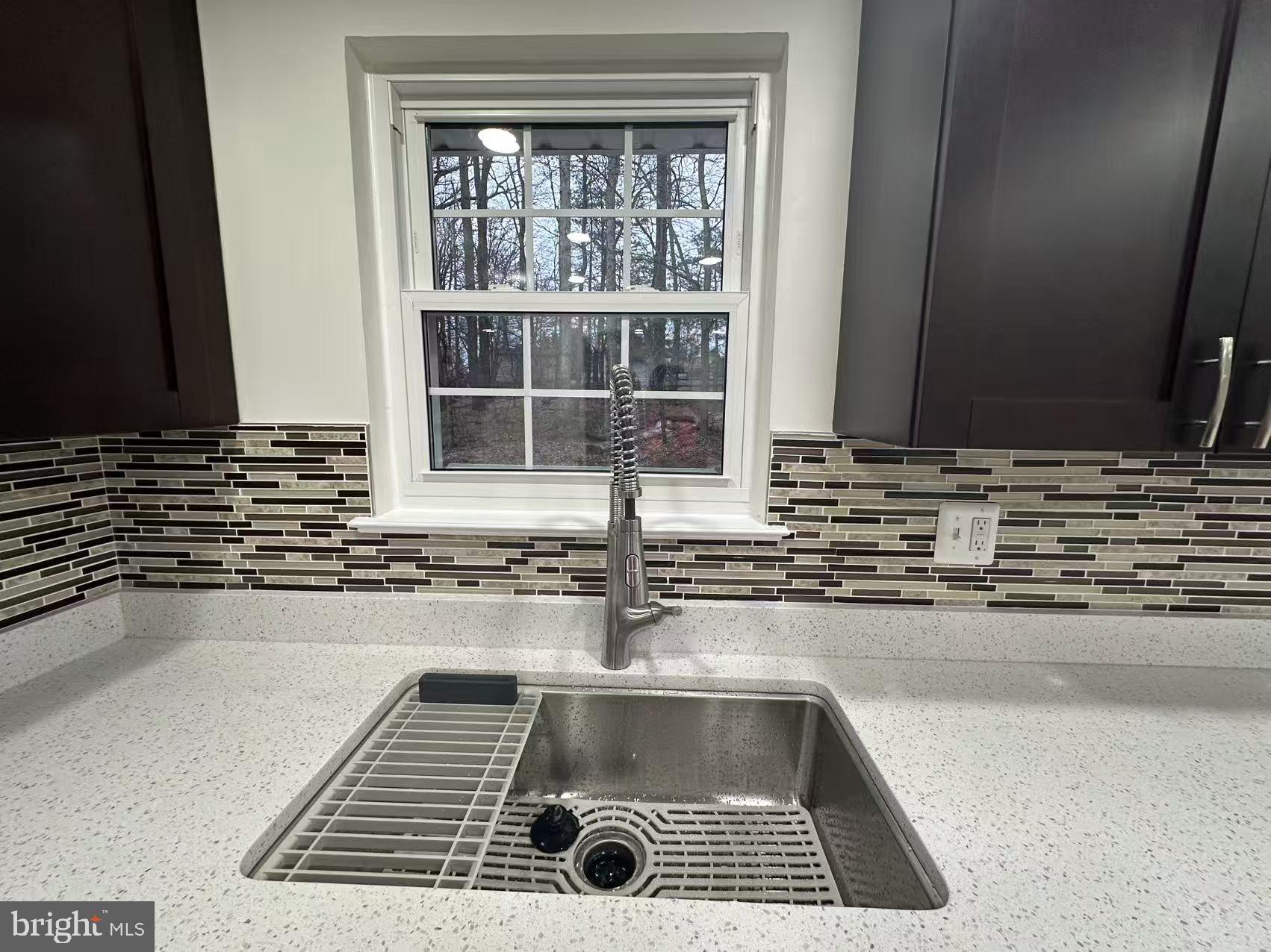 WOODBRIDGE VALLEY - Residential