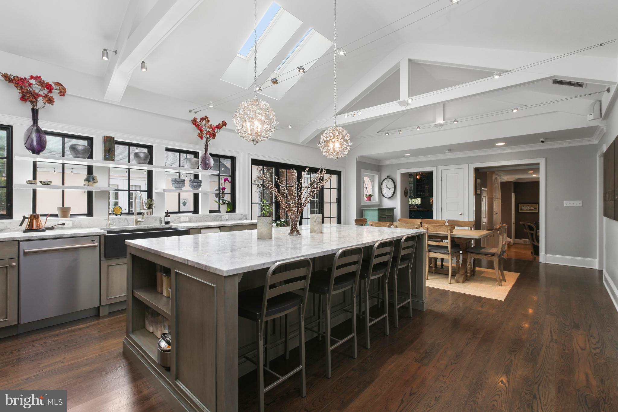 RUXTON - Residential