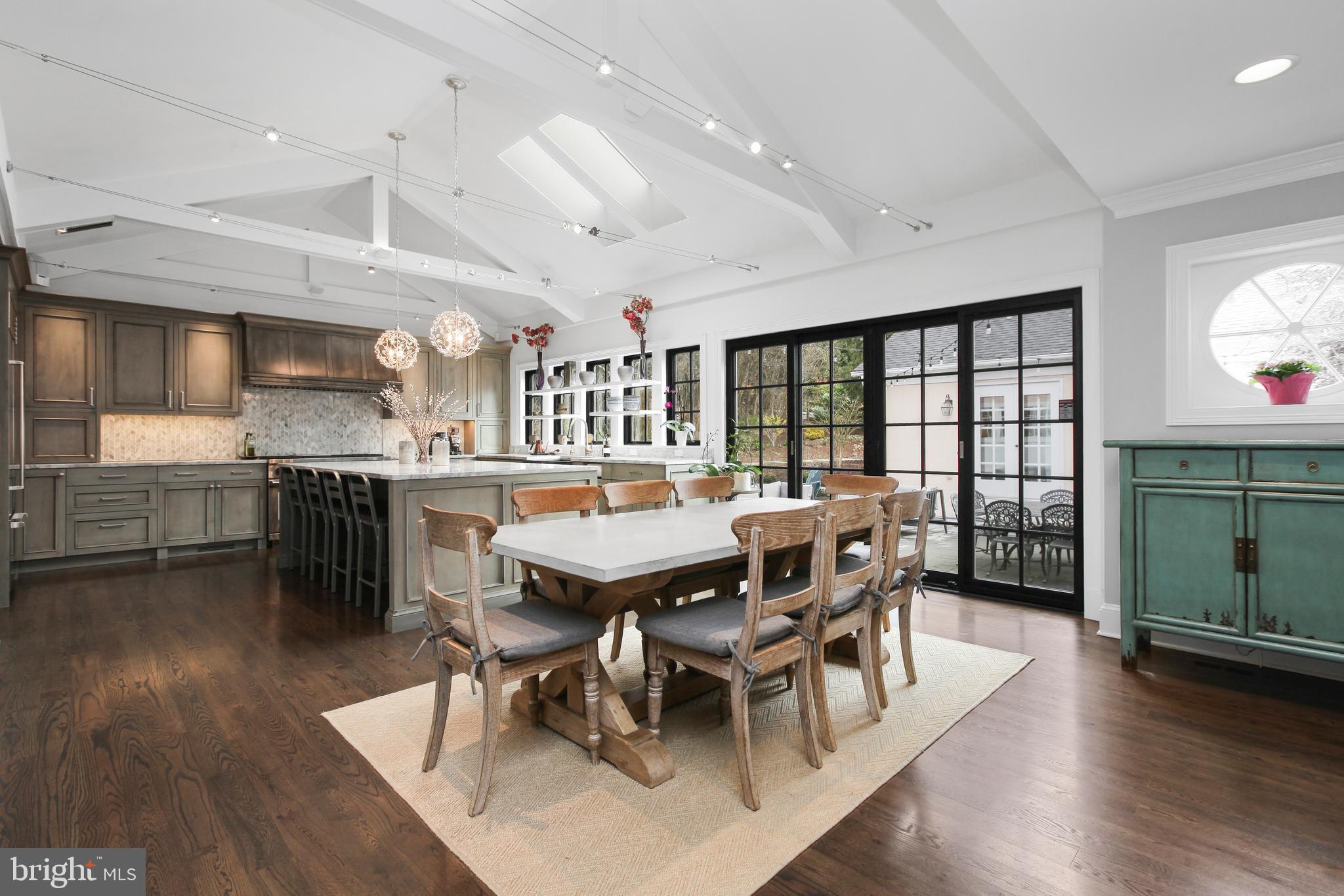 RUXTON - Residential