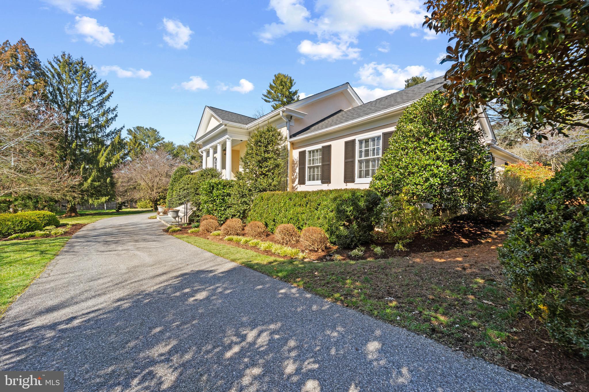 RUXTON - Residential