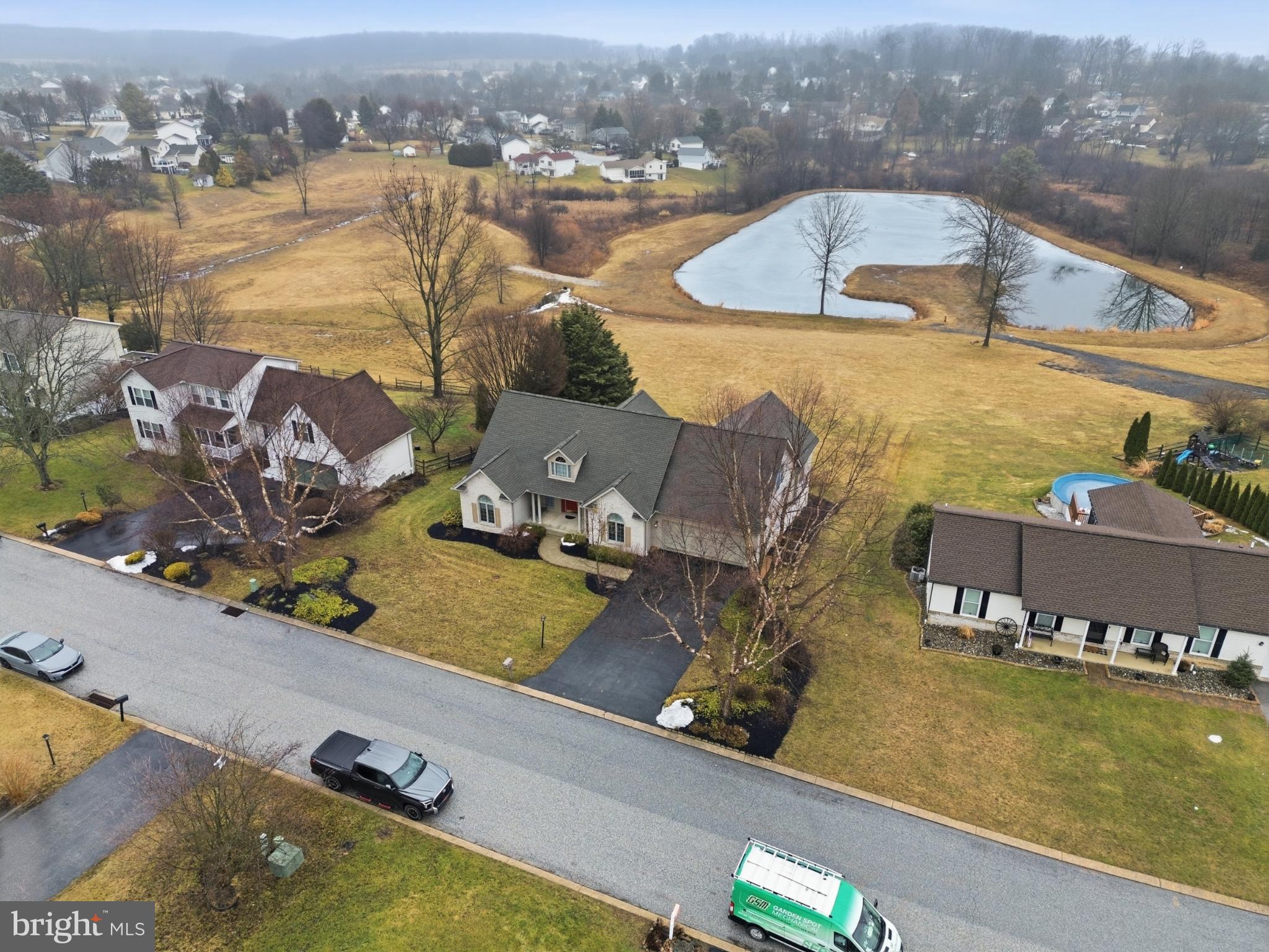 STEWARTSTOWN STATION - Residential