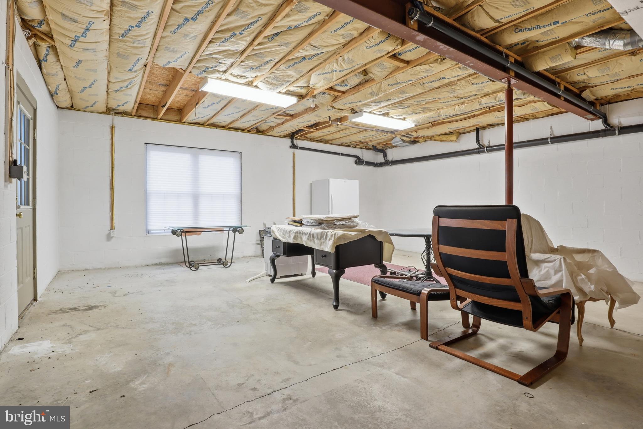 STEWARTSTOWN STATION - Residential